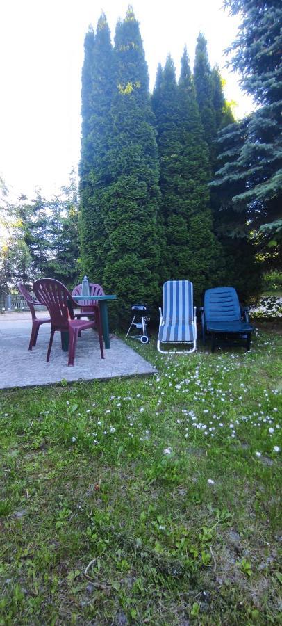 Apartamenty z ogrodem 1 Mragowo Bagian luar foto